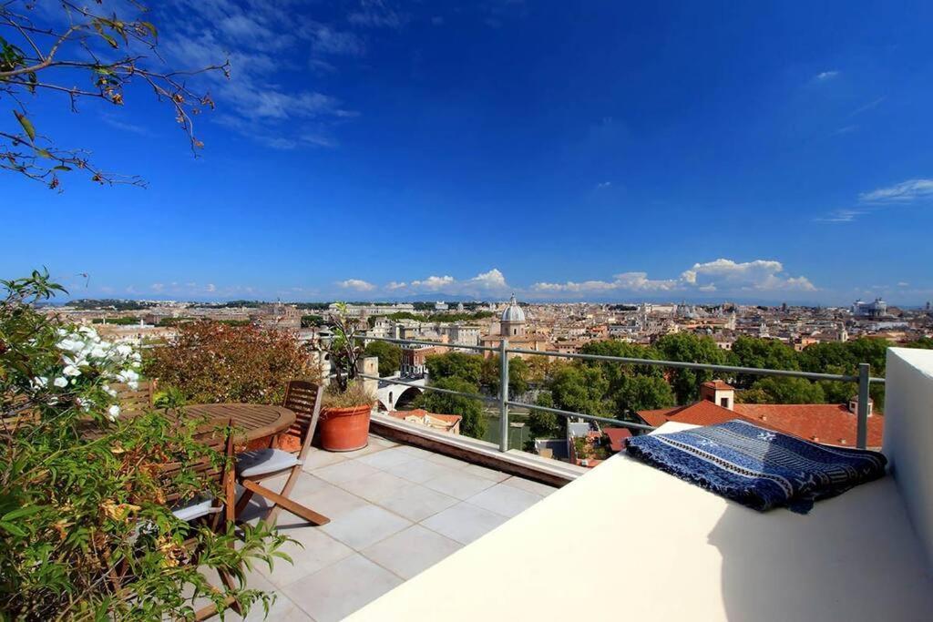 Sant'Onofrio Terrace Apartment Рим Экстерьер фото