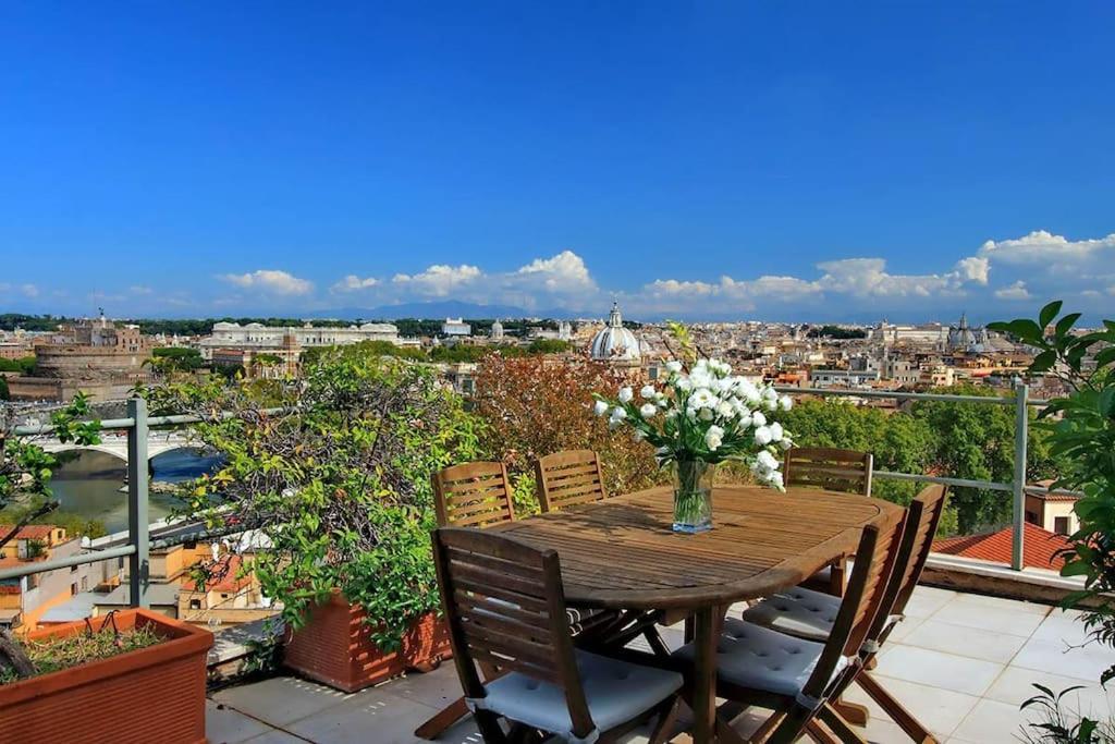 Sant'Onofrio Terrace Apartment Рим Экстерьер фото
